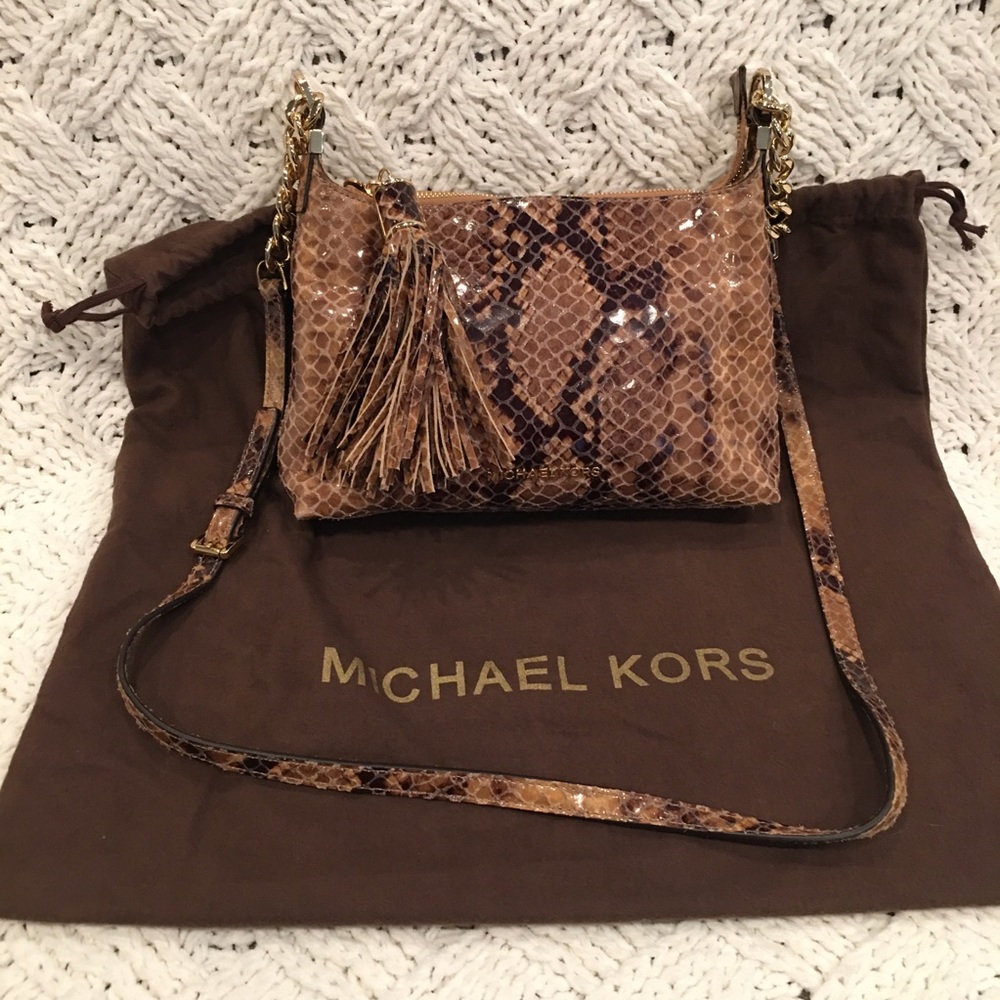 Michael Kors crossbody bag